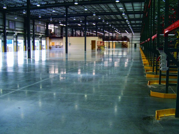 Cardinal Glass Distribution Center (USA) C2 Gloss Stotras